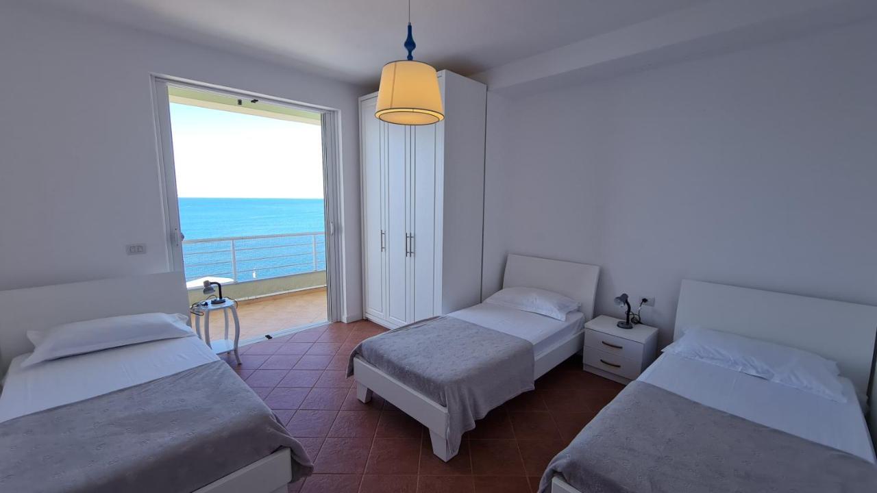 Sarande Barracuda View Apartment Экстерьер фото